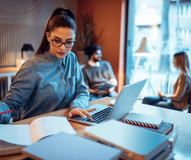 women-preparing-for-executive-interview